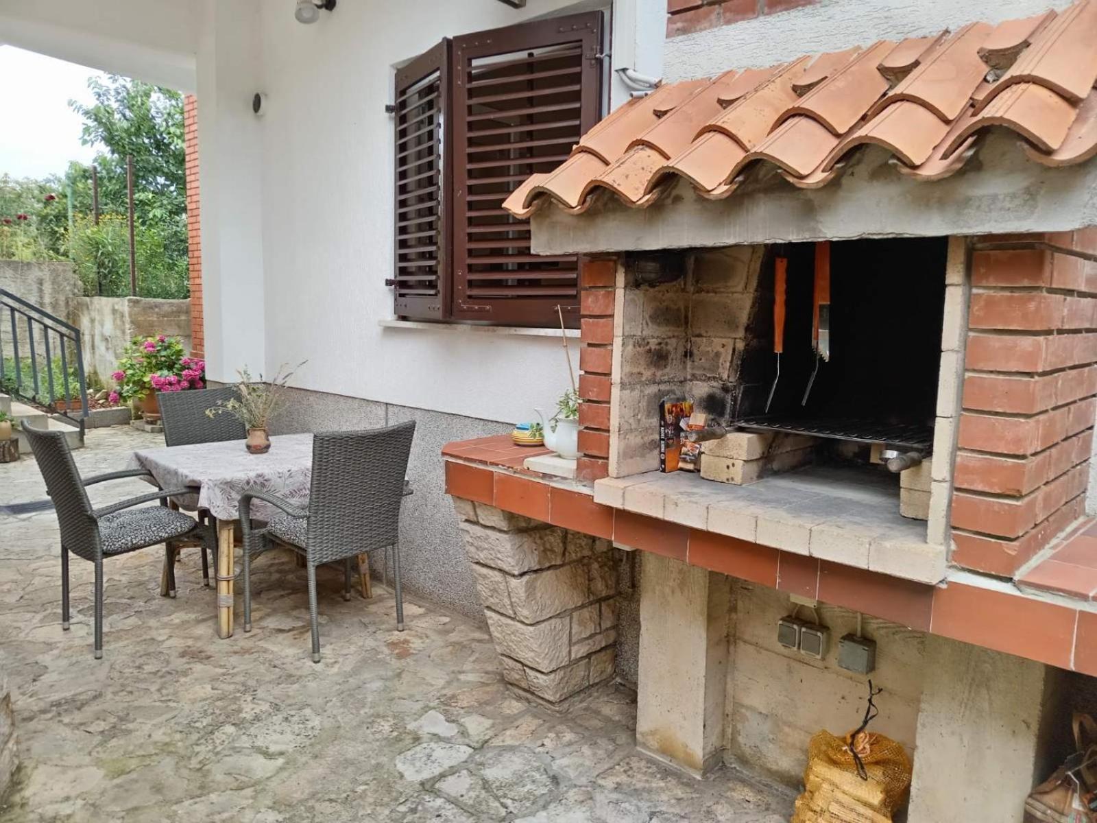 Apartman Near The Sea And Port Of Marina Veruda